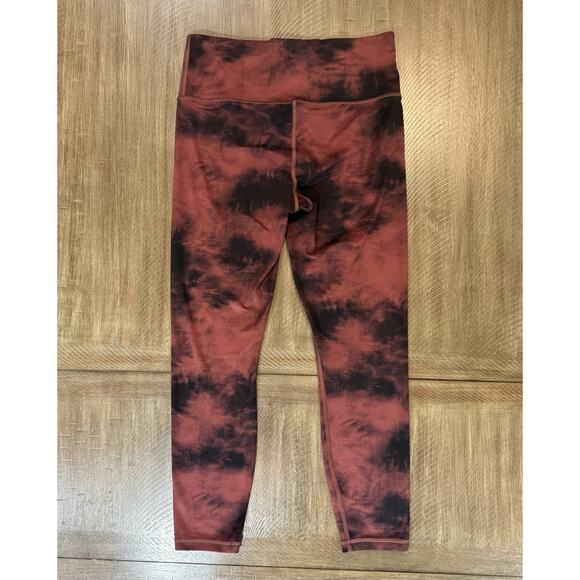 Athleta Elation Ice Dye 7/8 Tight Powervita Maroon Red Black Women’s Size Small - Picture 13 of 15